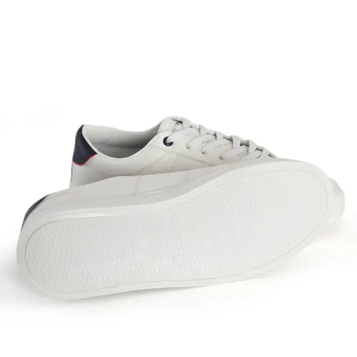Tommy Sneaker – M087Kicks