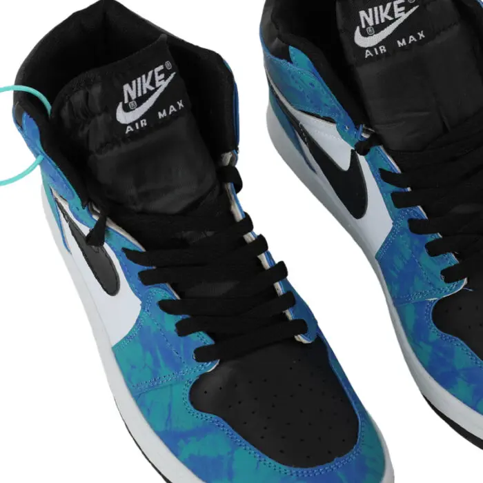 AJ1 – M129- Kicks