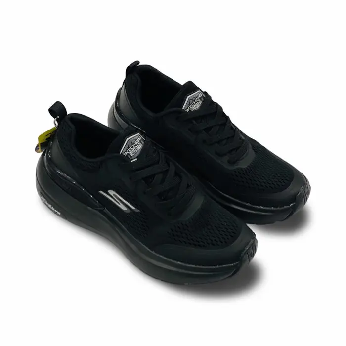 Skecher – W050- Kicks