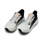 Reebok – W060