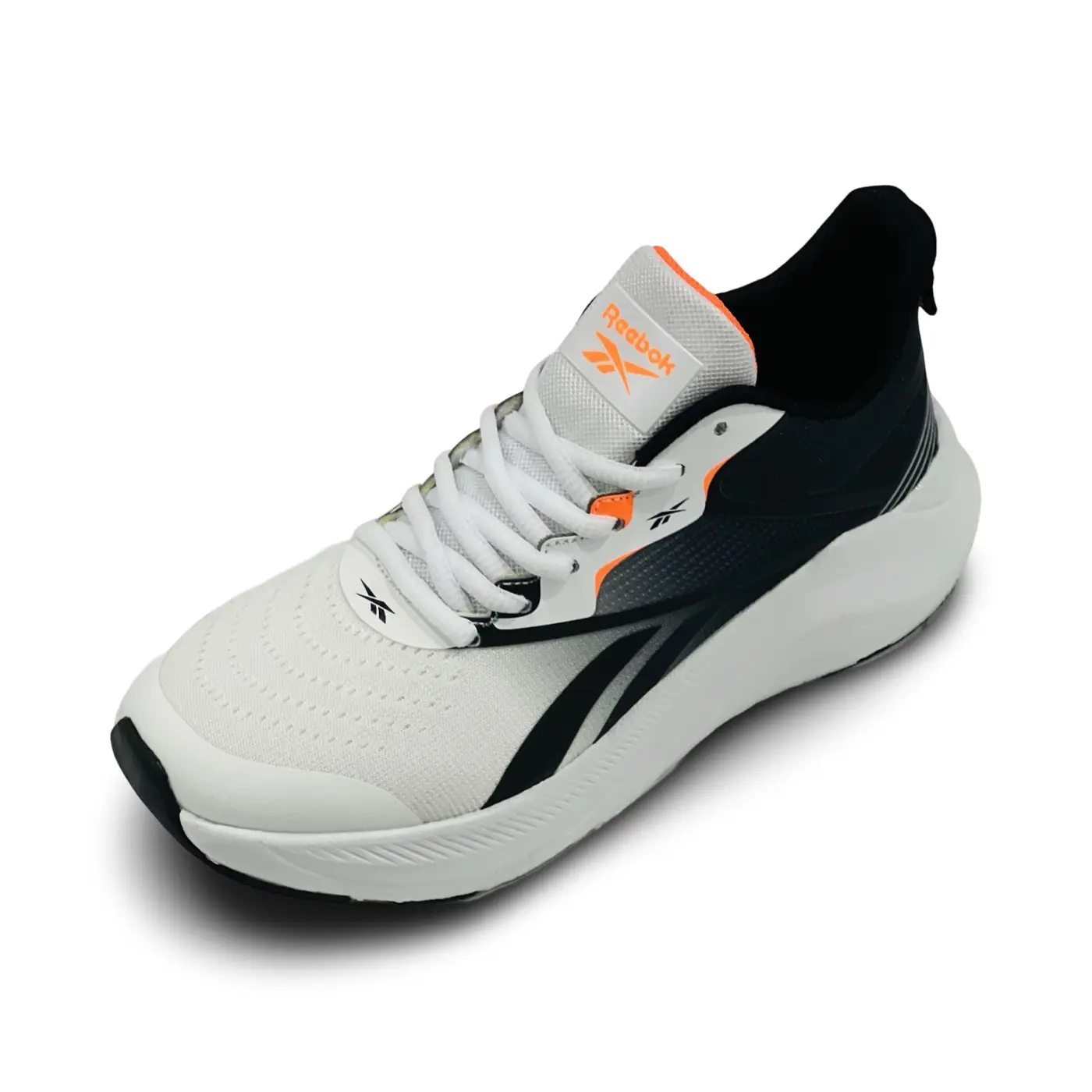 Reebok – W060- Kicks