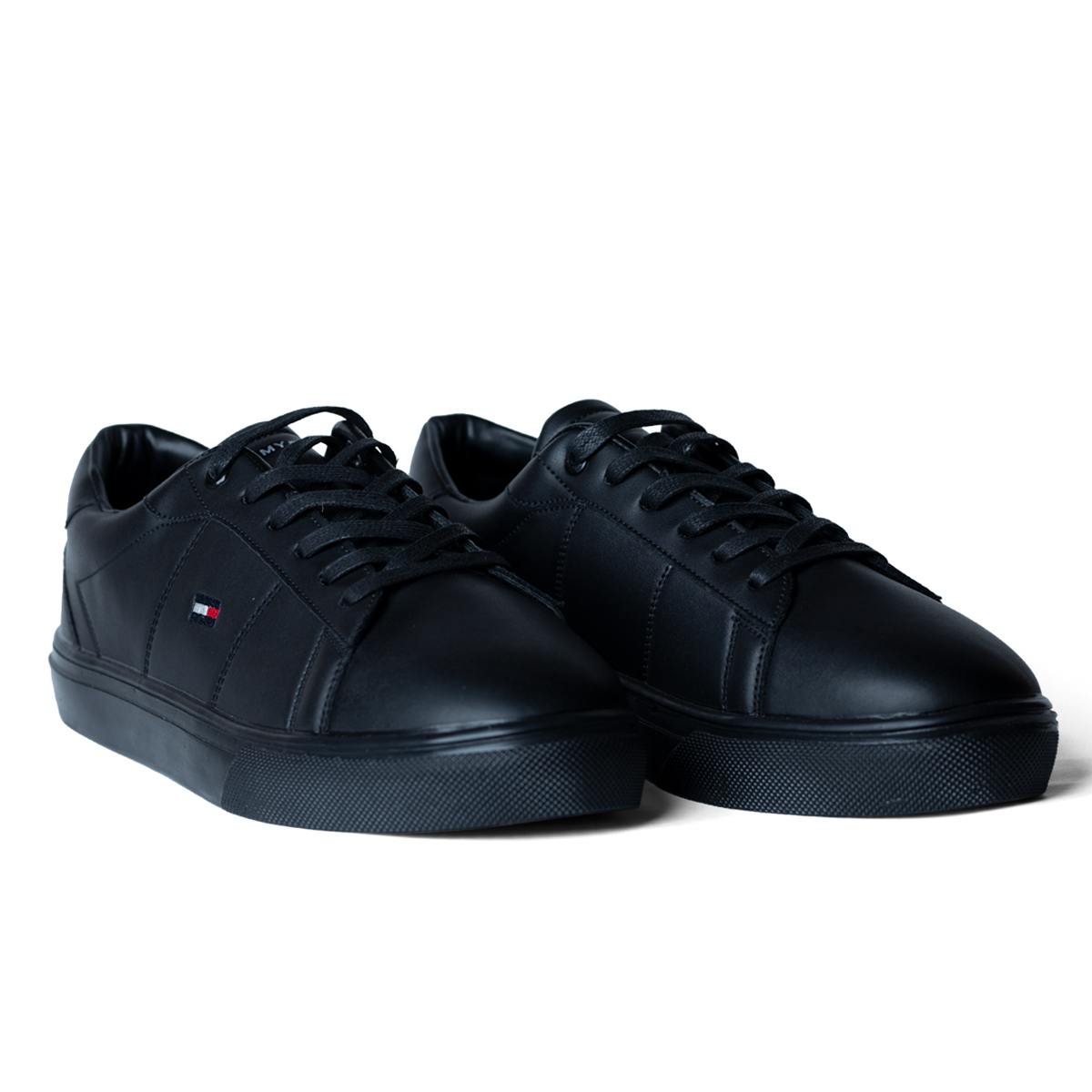 Tommy Sneaker – M082- Kicks