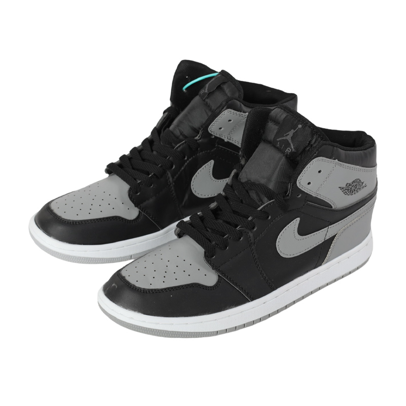 AJ1 – M130Kicks