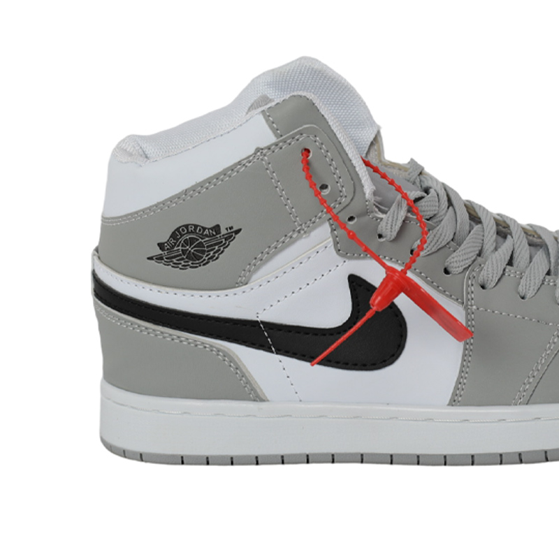 AJ1 – M128Kicks